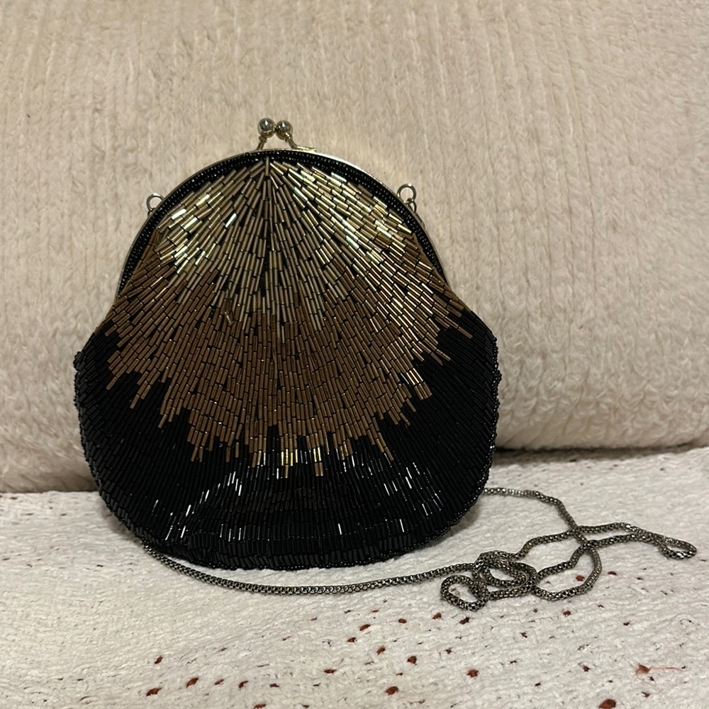 La Regale Black and Gold Beaded Clutch